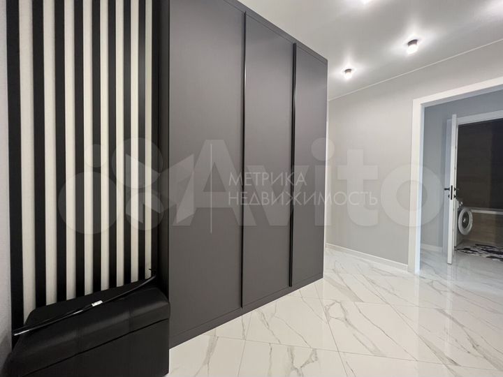 2-к. квартира, 67,7 м², 5/14 эт.