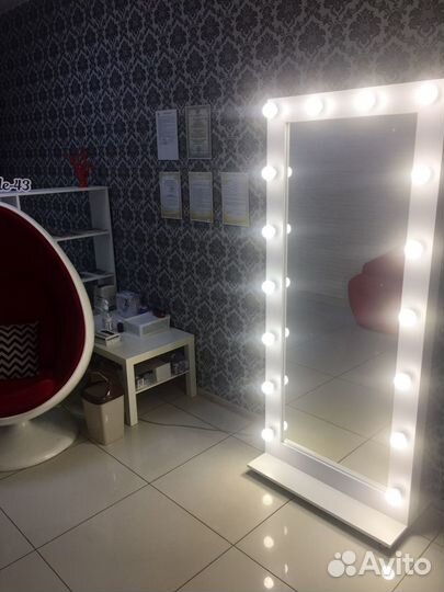 Зеркало ростовое с подставкой на колёсиках 170/70