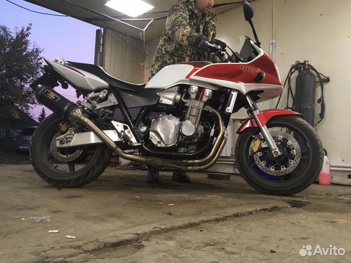 Honda cb1300