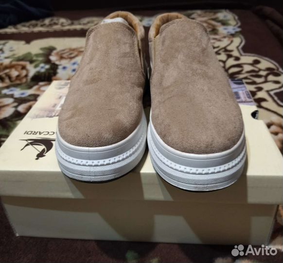 Обувь женская 37 размер новая