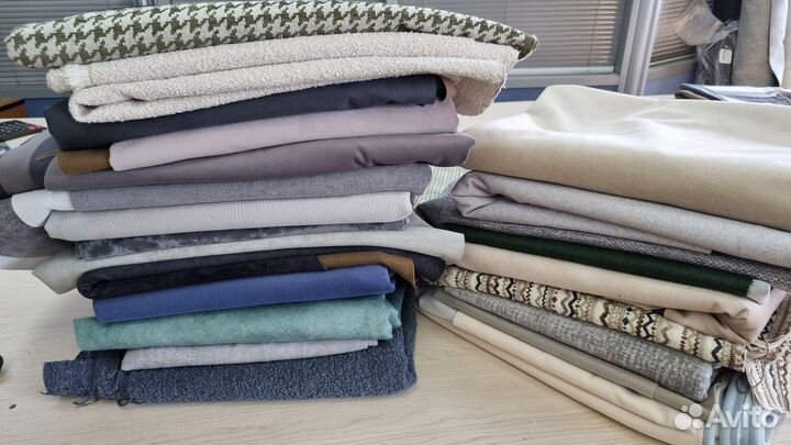 Обрезки мебельной ткани