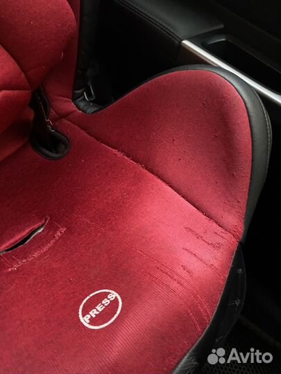 Автомобильное кресло