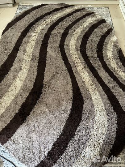 Ковер шерстяной