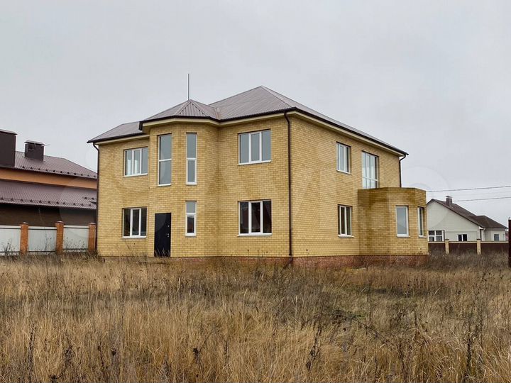 Дом 180 м² на участке 15 сот.