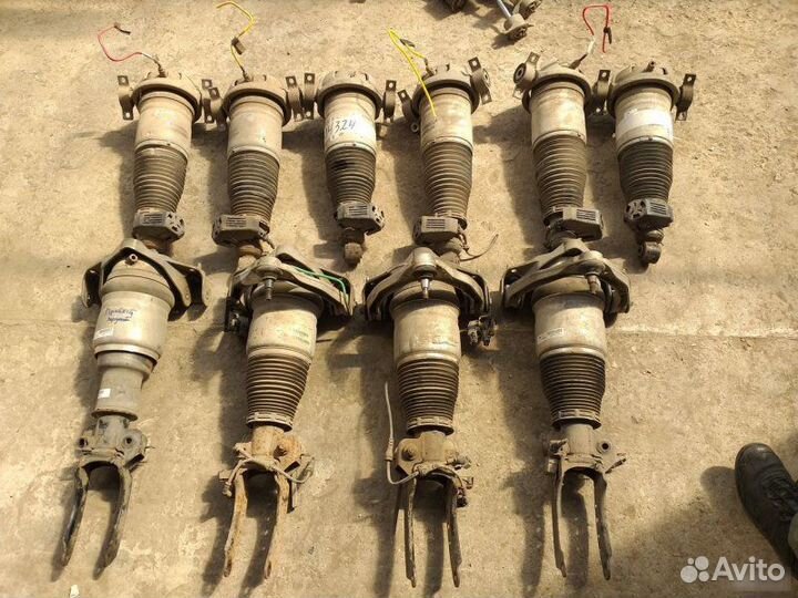 Пневмостойка Volkswagen Touareg