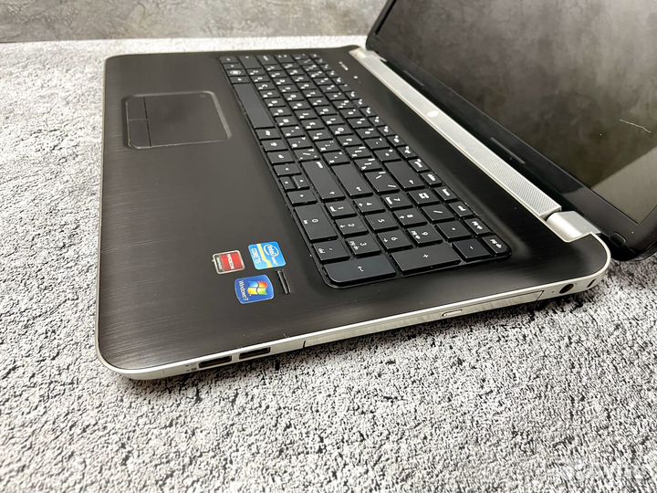 Мощный ноутбук HP с большим экраном 17