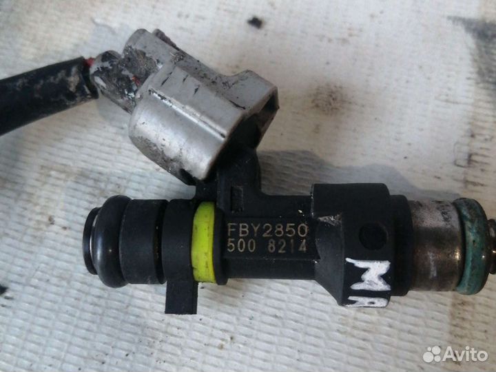 Форсунка топливная Nissan X Trail, 2.0, MR20DE