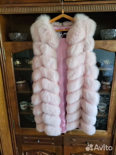 Жилетка меховая женская