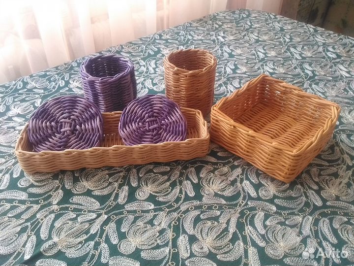 Салфетница, подставки, корзины плетеные. Эколоза
