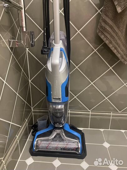 Моющий пылесос Bissell