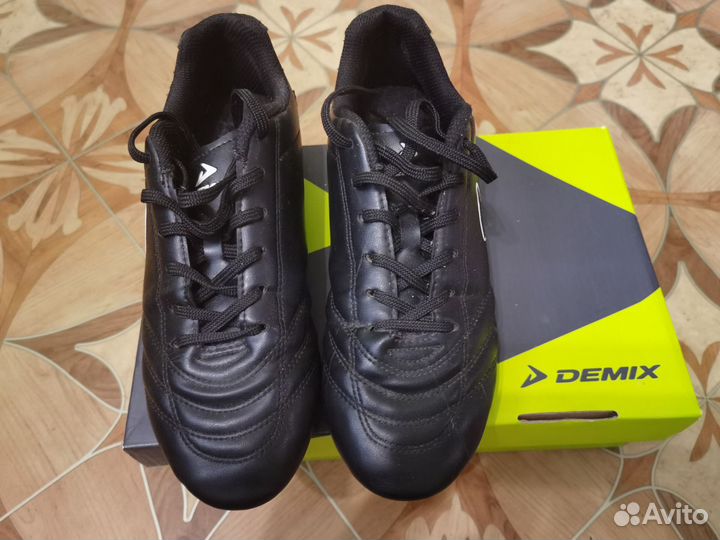 Спортивная обувь