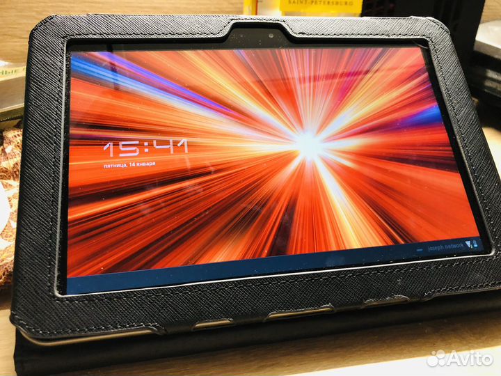 Планшет Samsung Tab 8.9 GT-P7310