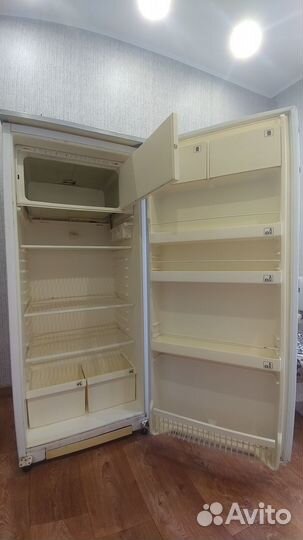 Холодильник бу рабочий