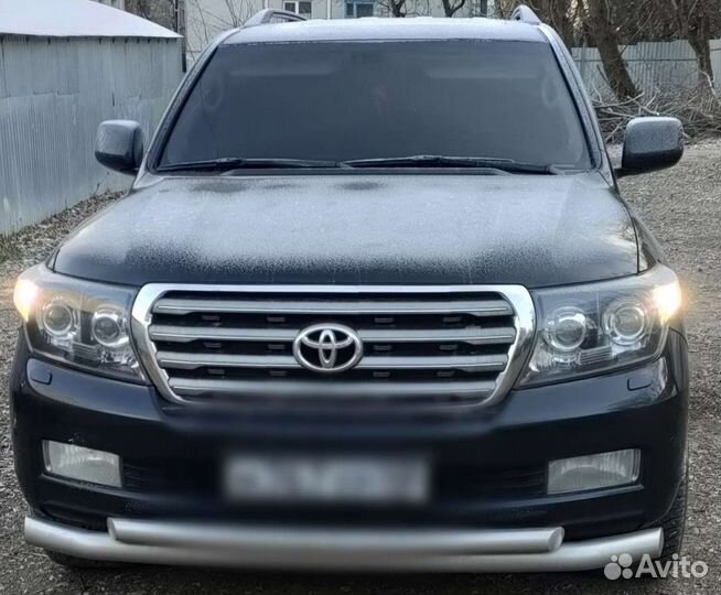 Продам фары от LC200