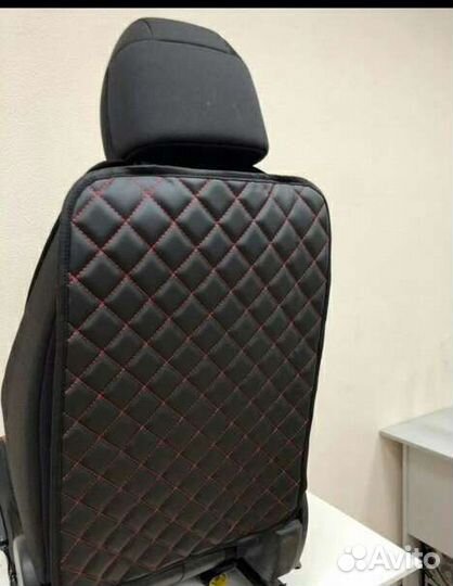 Защитная накидка для спинки сиденья