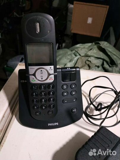 Телефон Philips