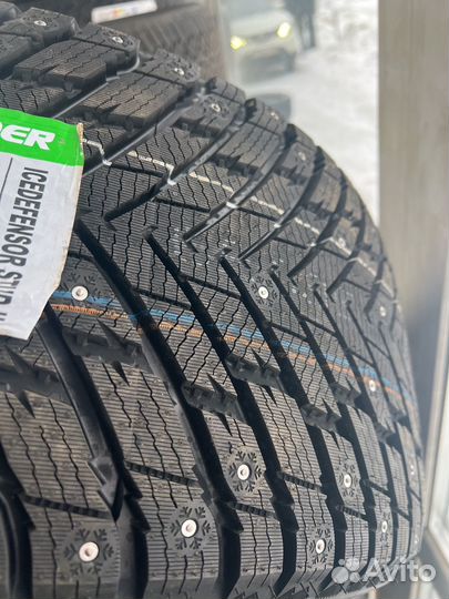 Шины зима 245/45r19 275/40r19 Мерседес 222 BMW 7