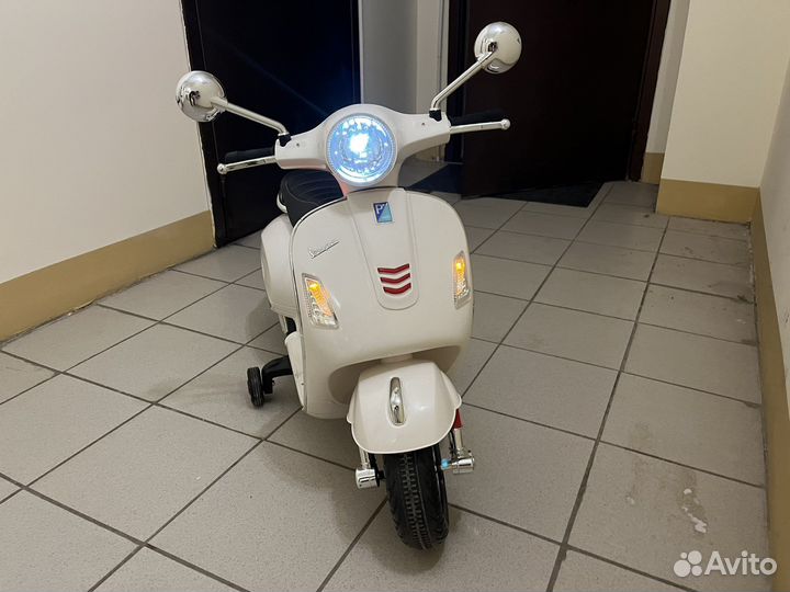 Детский Электромотороллер Kreiss Vespa