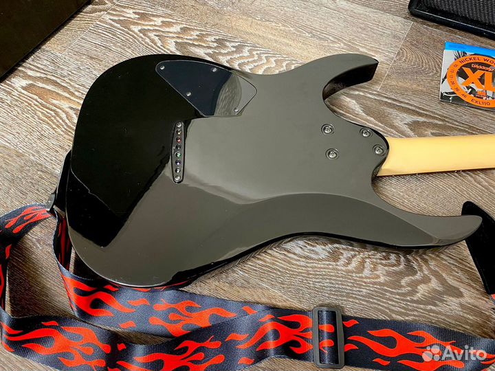 Электрогитара Ibanez Gio с комбиком Blackstar