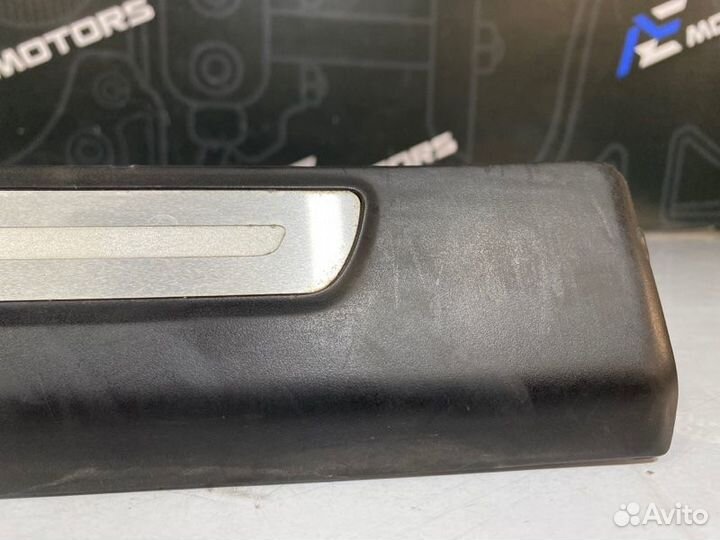 Накладка на порог Audi A6 C6 BDW 2005
