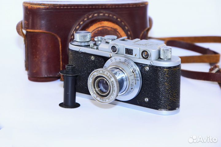 Зоркий-1 Советский дальномерный фотоаппарат