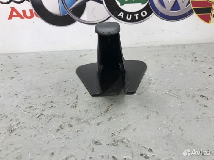 Накладка декоративная Volkswagen Golf 1K BLF 2007