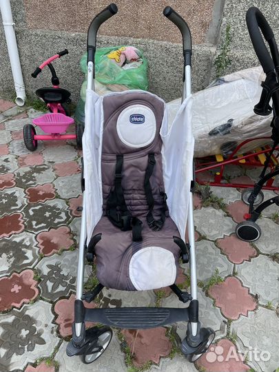 Прогулочная коляска