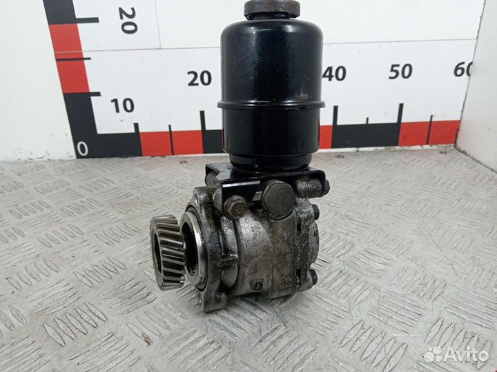 Насос гидроусилителя руля (гур) Mitsubishi Pajero