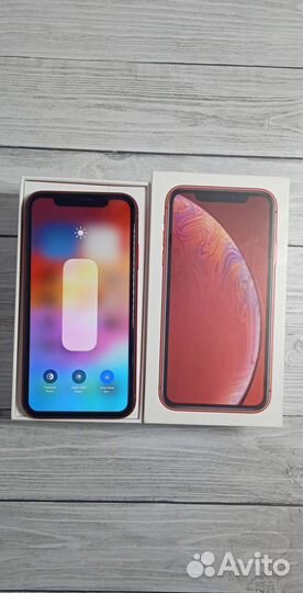 iPhone Xr, 64 ГБ