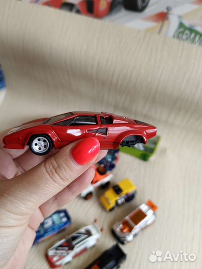 Hot wheels машинки