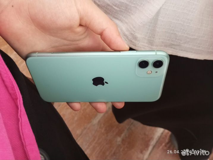 iPhone 11, 128 ГБ