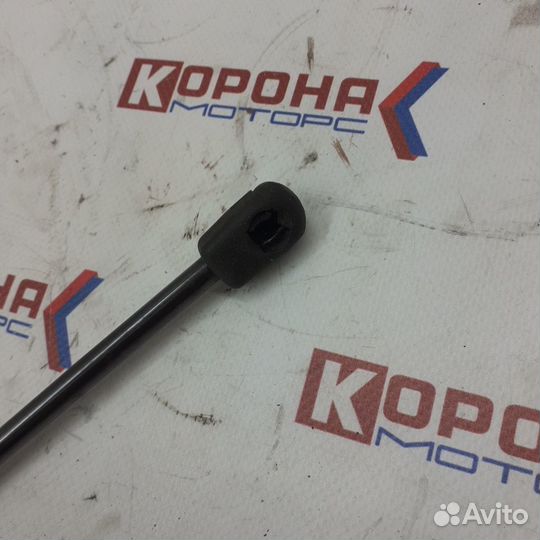Амортизатор крышки багажника hyundai coupe