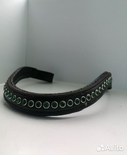 Налобник для лошади