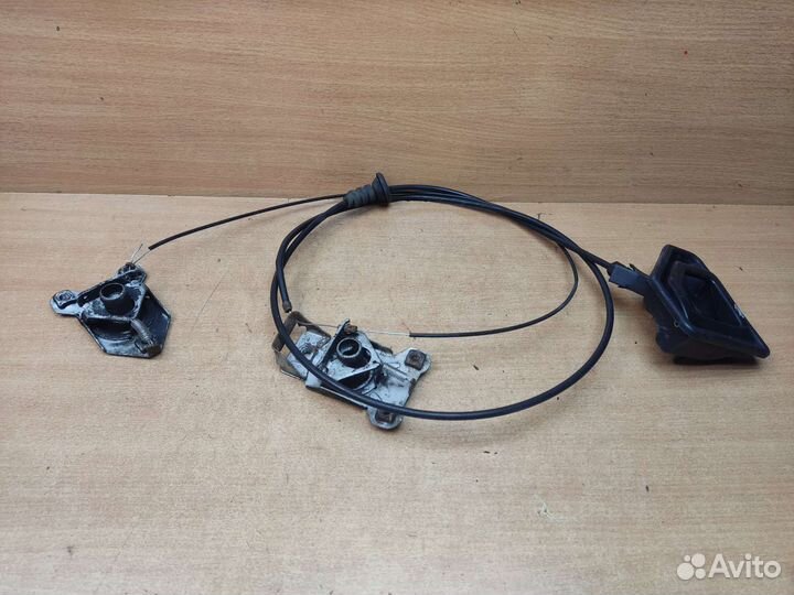 Замки капота, Volvo 960