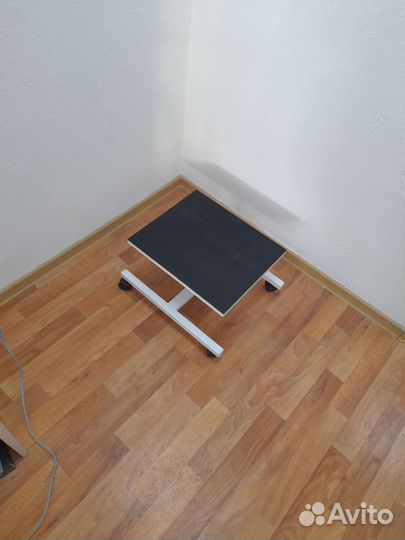 Подставка для педикюрной ванночки