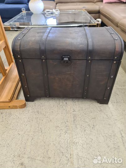 Сундук деревянный старинный. Германия
