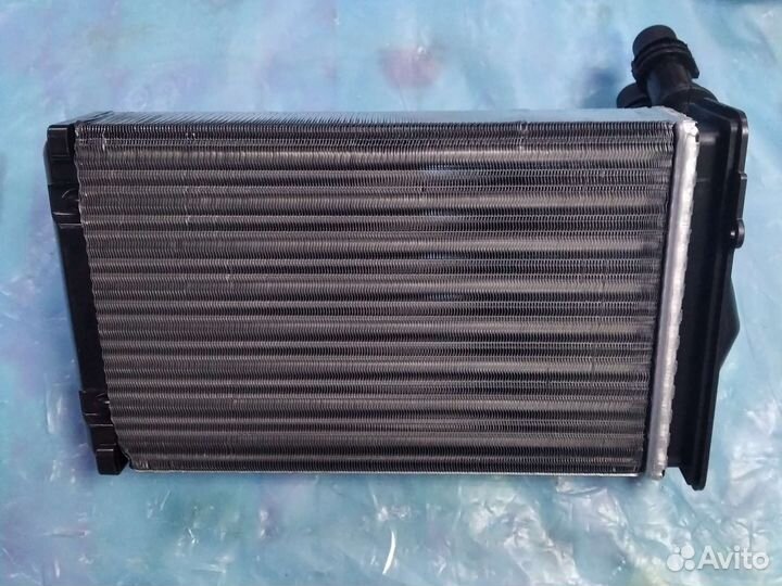 Радиатор отопителя Шкода Октавия Гольф Пассат