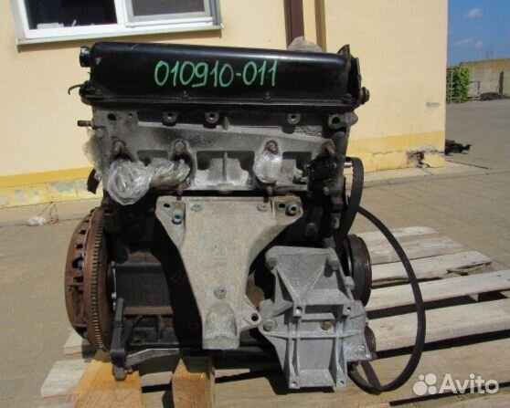 Двигатель Volkswagen Passat B5 1998 ADP 1.6 л