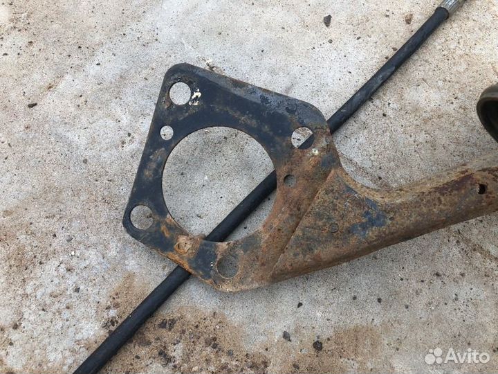 Балка передняя поперечная Audi A4 b7 B7