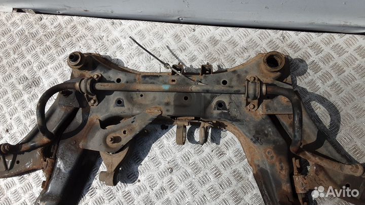 Балка подвески nissan X-trail T31 3-9 дней