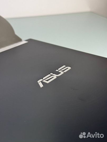 Asus Zenbook 14