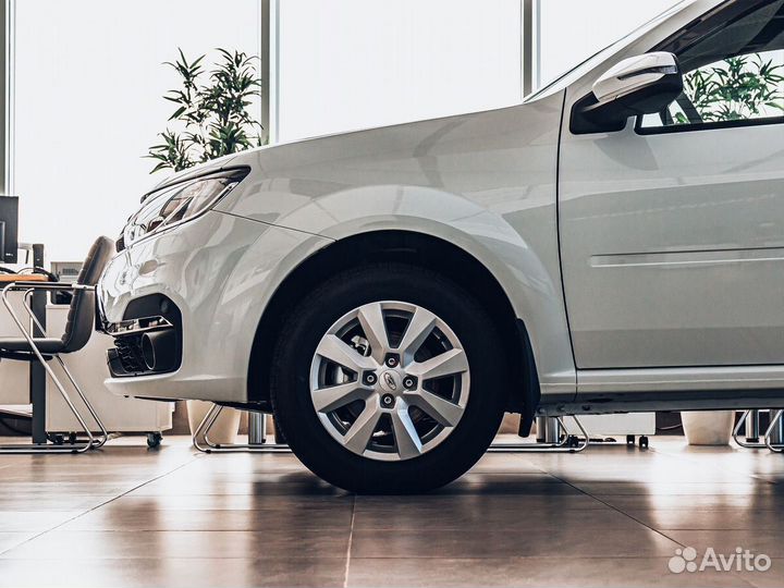 LADA Largus 1.6 МТ, 2023