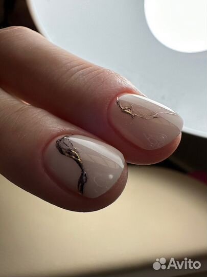 Маникюр, гель-лак, наращивание ногтей, ногти