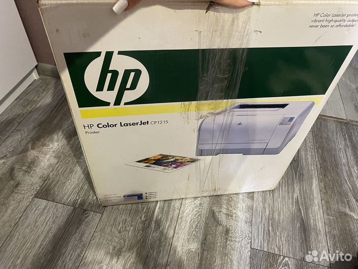 Принтер HP Color LaserJet CP1215