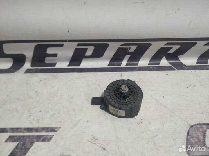 Исполнительный механизм симпозера Volkswagen Golf