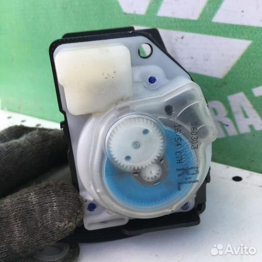 Ремень безопасности Тойота Королла Е120