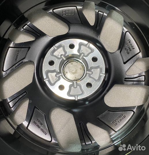 Новые оригинальные диски R17 Hyundai / Kia