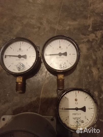 Манометры СССР разные