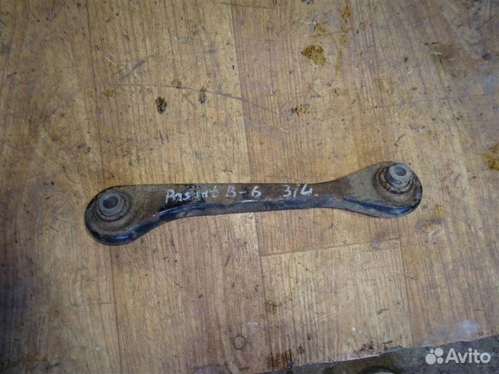 Рычаг задний поперечный левый Volkswagen Passat