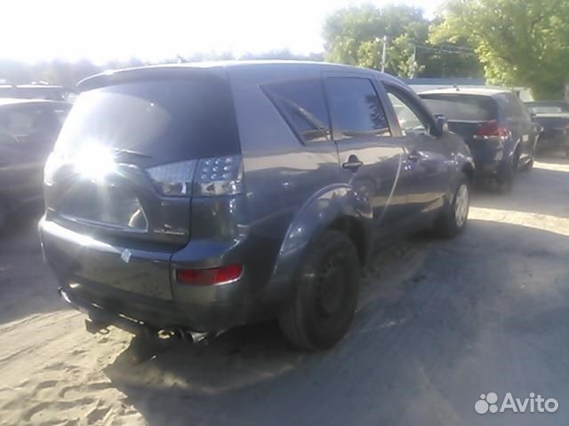 Разбор на запчасти Mitsubishi Outlander XL